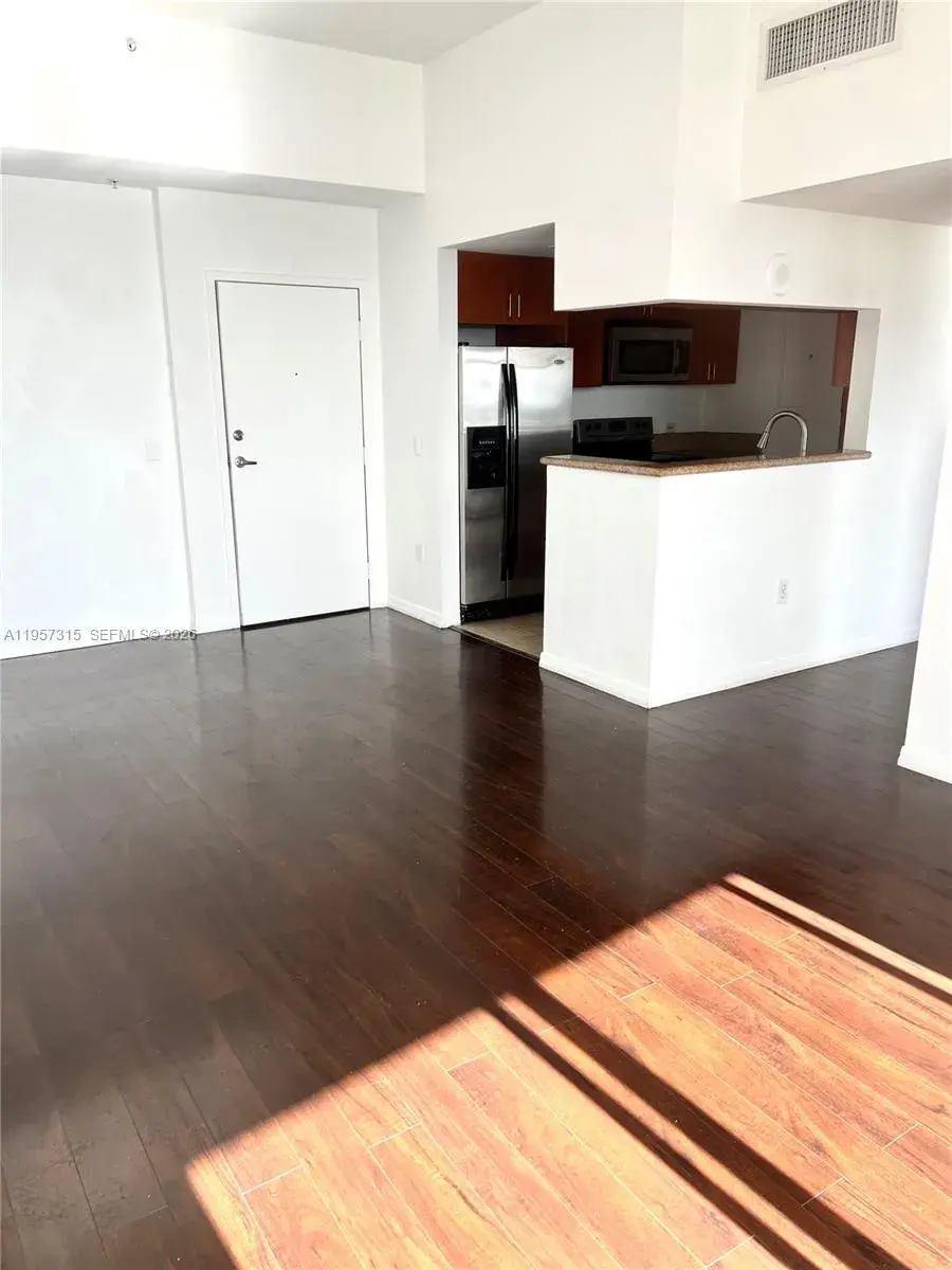 36 NW 6th Ave # 1, Miami FL 33128