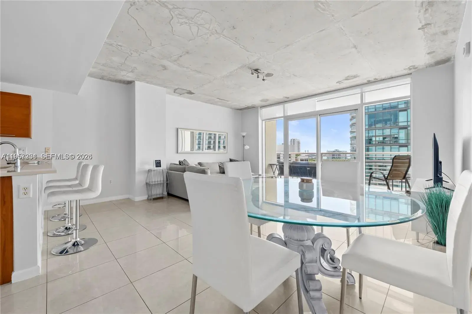 2 bedroom 2 bath Residential for sale at 3250 NE 1st Ave # 917, Miami FL 33137