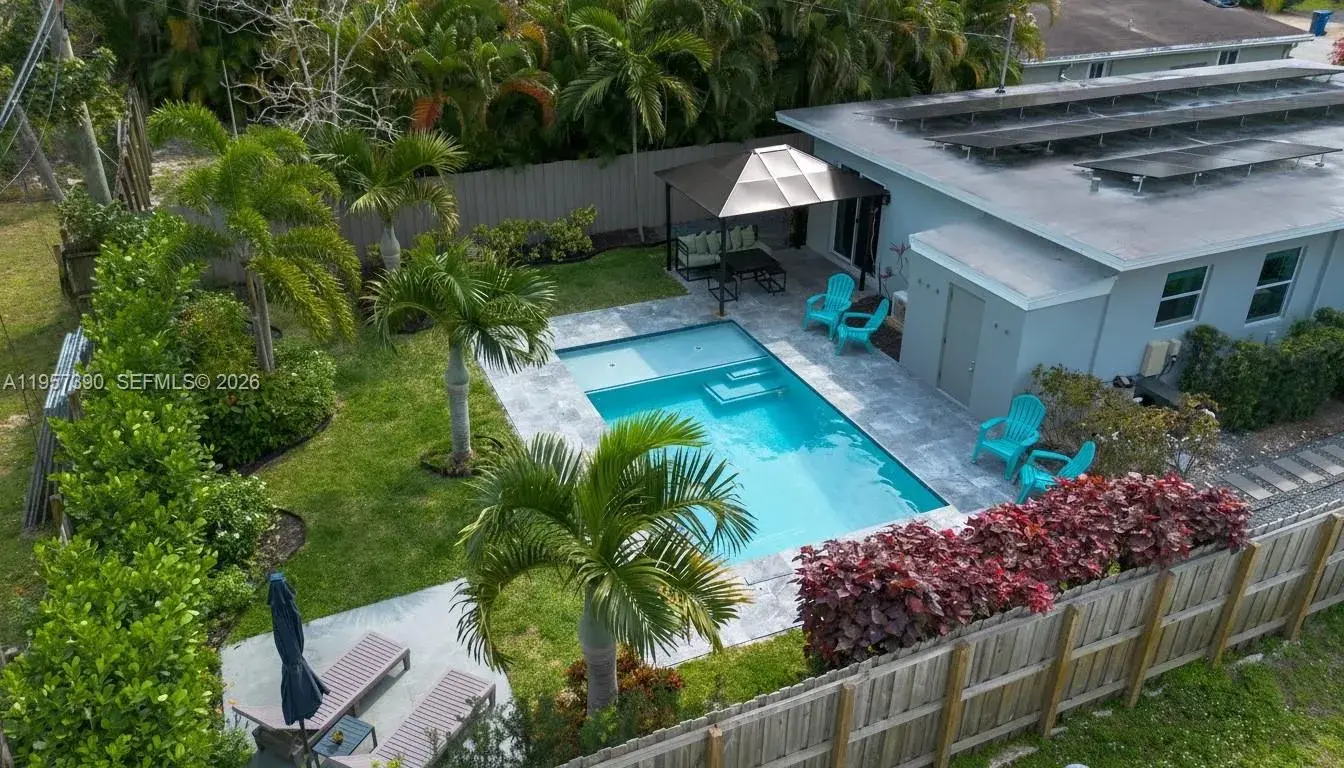 3 bedroom 3 bath Residential for sale at 1324 NE 14th Ave, Fort Lauderdale FL 33304