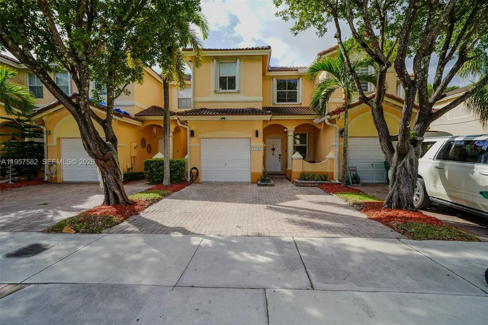 12542 SW 126th Ave # 12542, Miami FL 33186