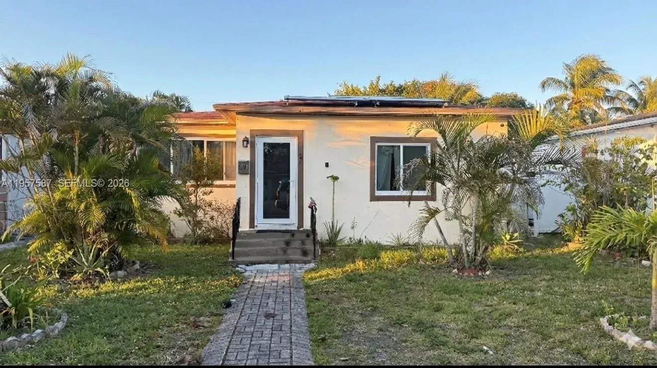 3 bedroom 2 bath Residential for sale at 2519 Rodman St, Hollywood FL 33020