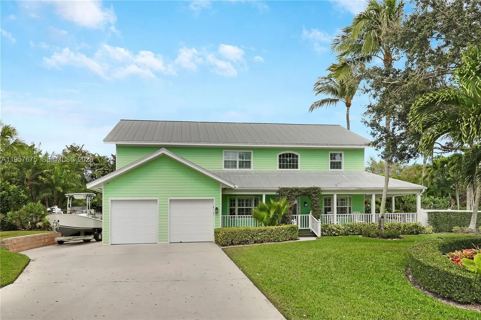 4 bedroom 3 bath Residential for sale at 8445 SE Bayberry Ter, Hobe Sound FL 33455