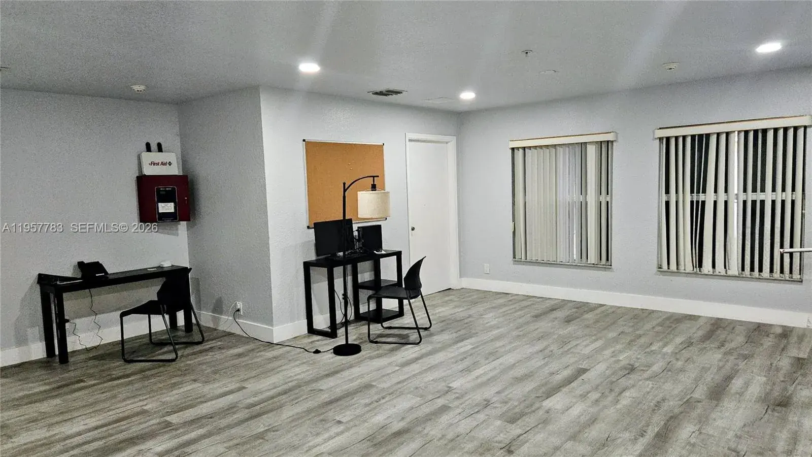 2953 NW 10th Ct, Fort Lauderdale FL 33311