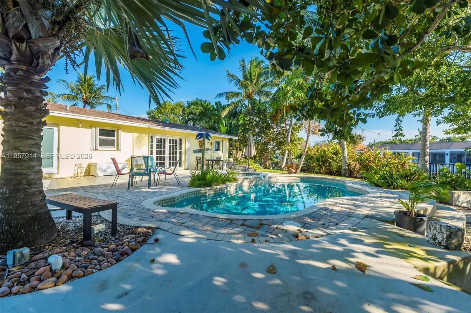 1600 N 28th Ct, Hollywood FL 33020