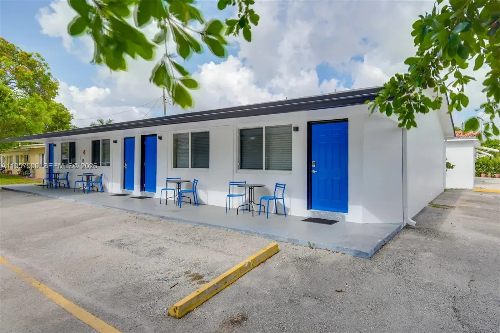 412 NE 4th Ave, Hallandale Beach FL 33009