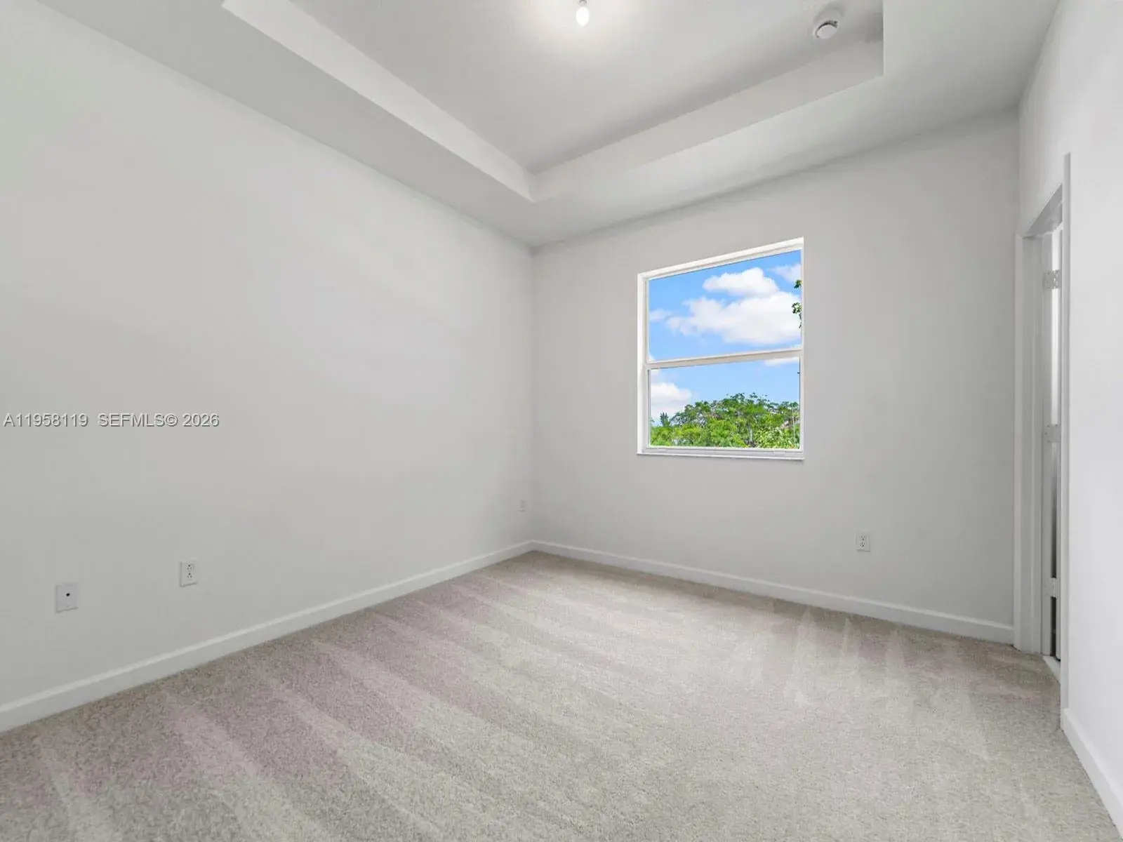 1517 SE 27th Rd, Homestead FL 33035
