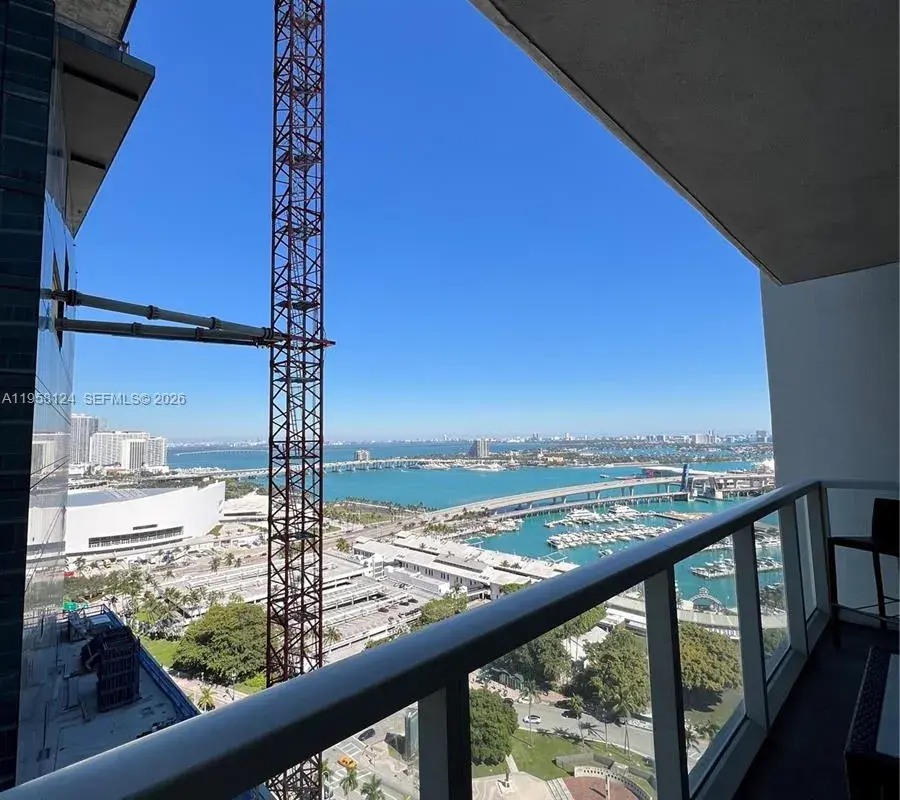 244 Biscayne Blvd # 2604, Miami FL 33132