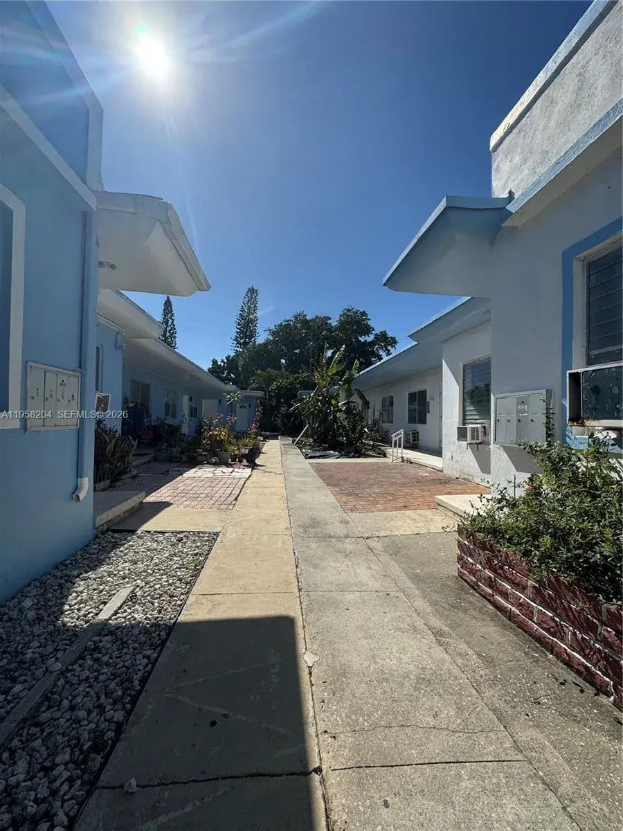 770 83rd St, Miami Beach FL 33141