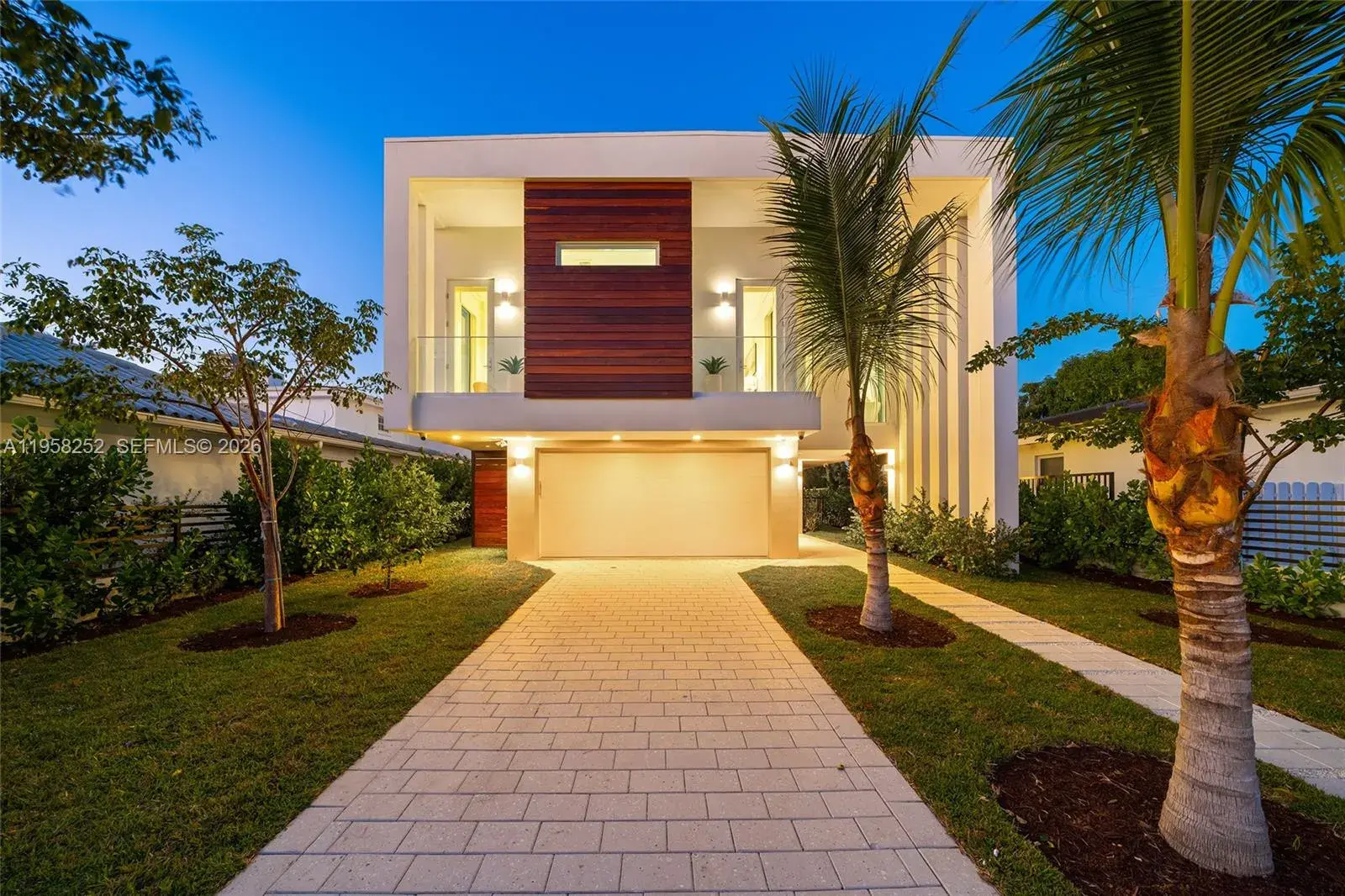 1161 Stillwater Dr, Miami Beach FL 33141