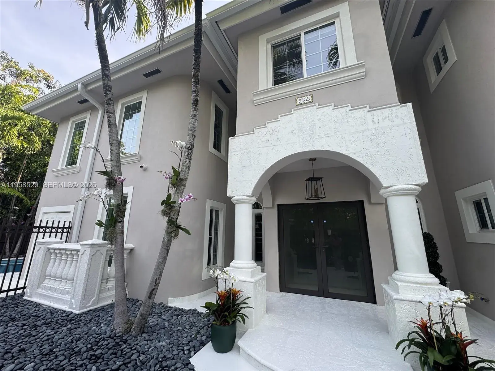 4 bedroom 4 bath Residential for sale at 3185 Washington St, Miami FL 33133