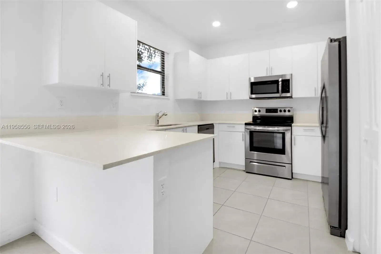 23521 SW 129th Ave, Homestead FL 33032