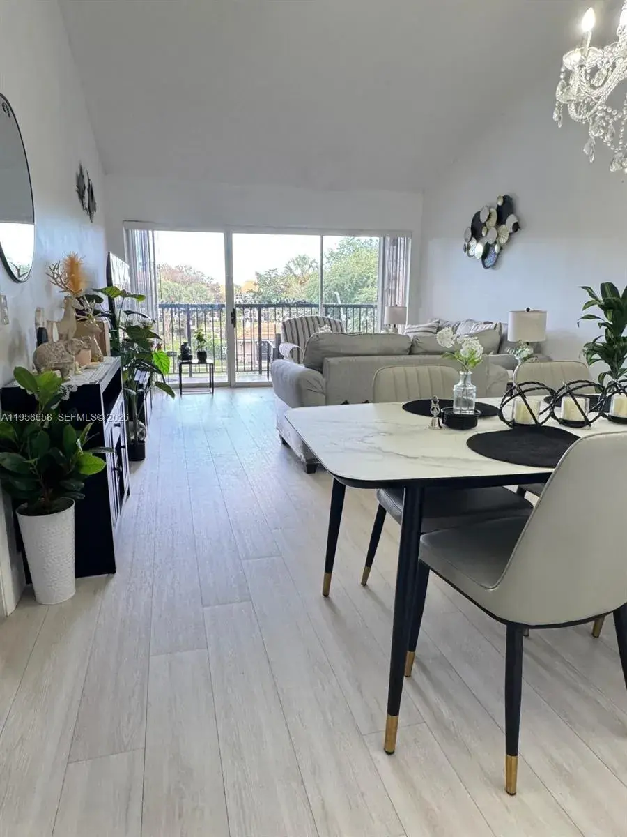 3 bedroom 2 bath Residential for sale at 8801 Wiles Rd # 308, Coral Springs FL 33067