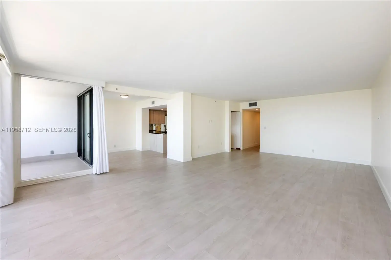 529 S Flagler Dr # 19G, West Palm Beach FL 33401