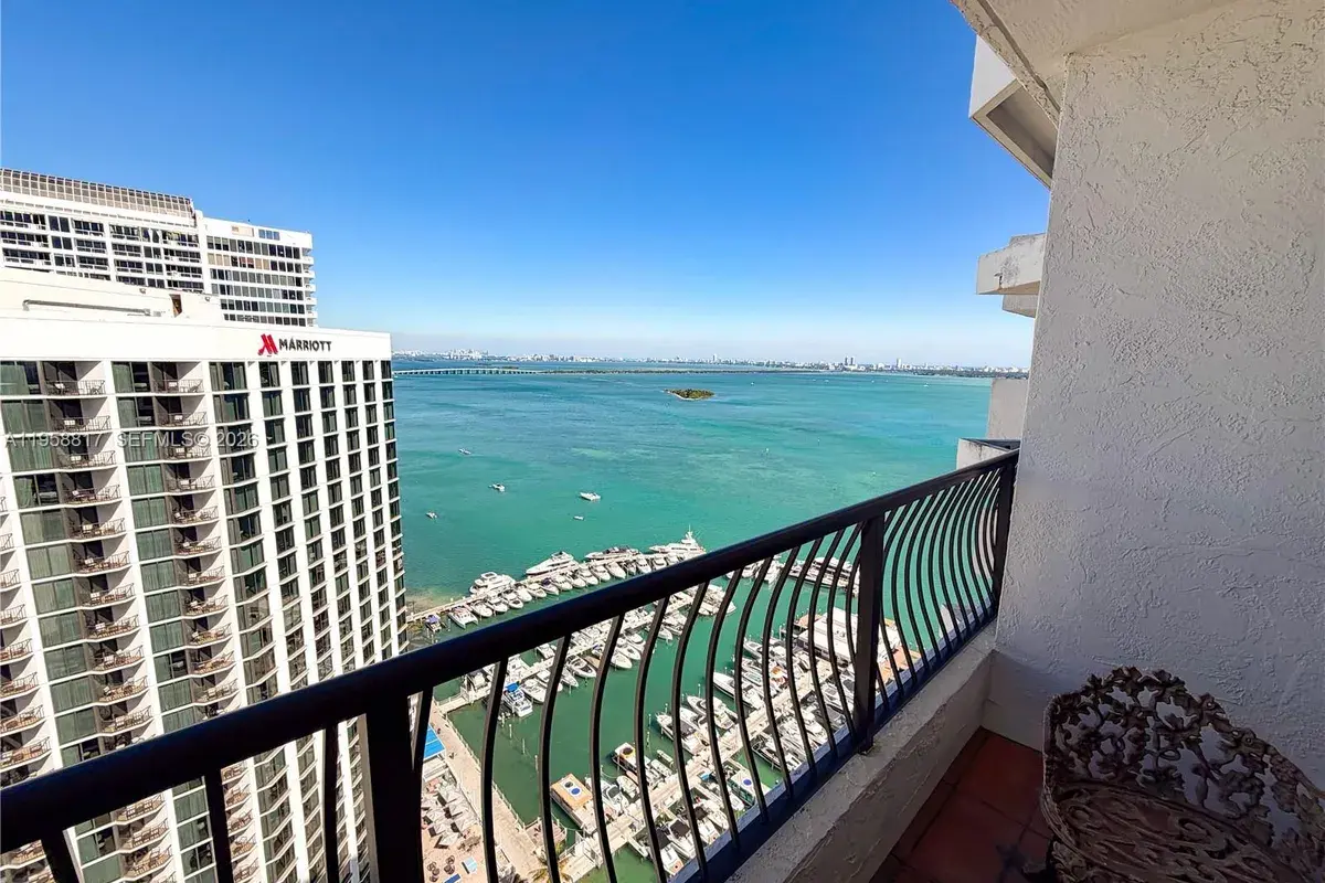 555 NE 15th St # F, Miami FL 33132