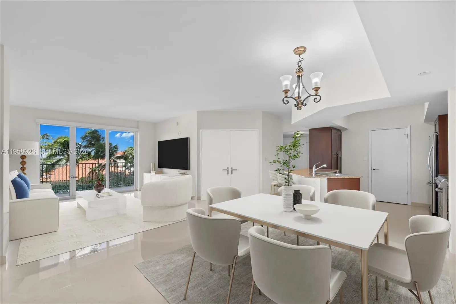 3 bedroom 3 bath Residential for sale at 19900 E Country Club Dr # 706, Aventura FL 33180