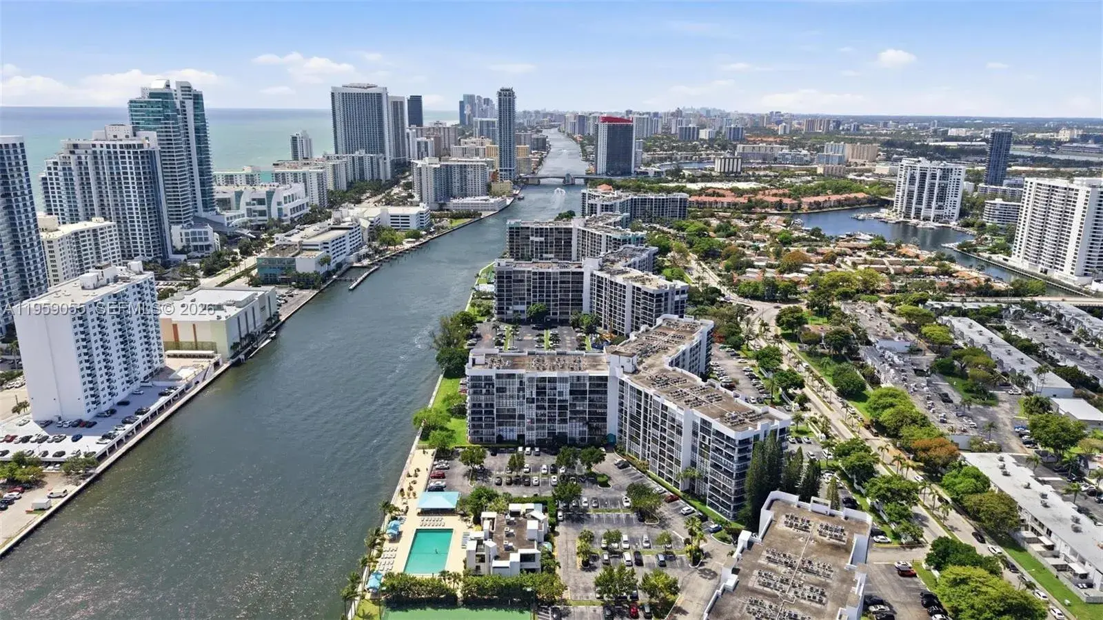 800 Parkview Dr # 506, Hallandale Beach FL 33009