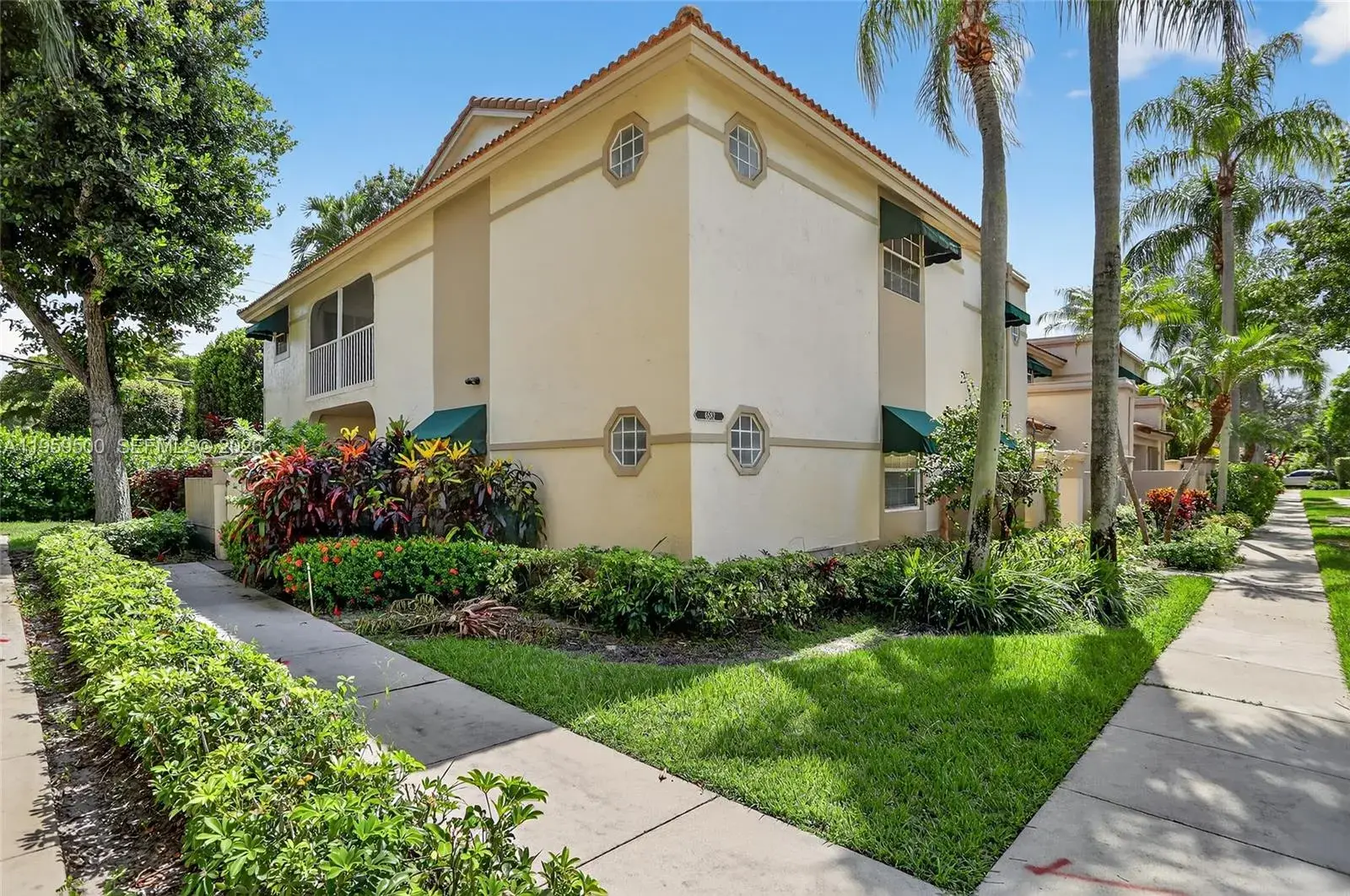 6582 Via Regina # 6582, Boca Raton FL 33433