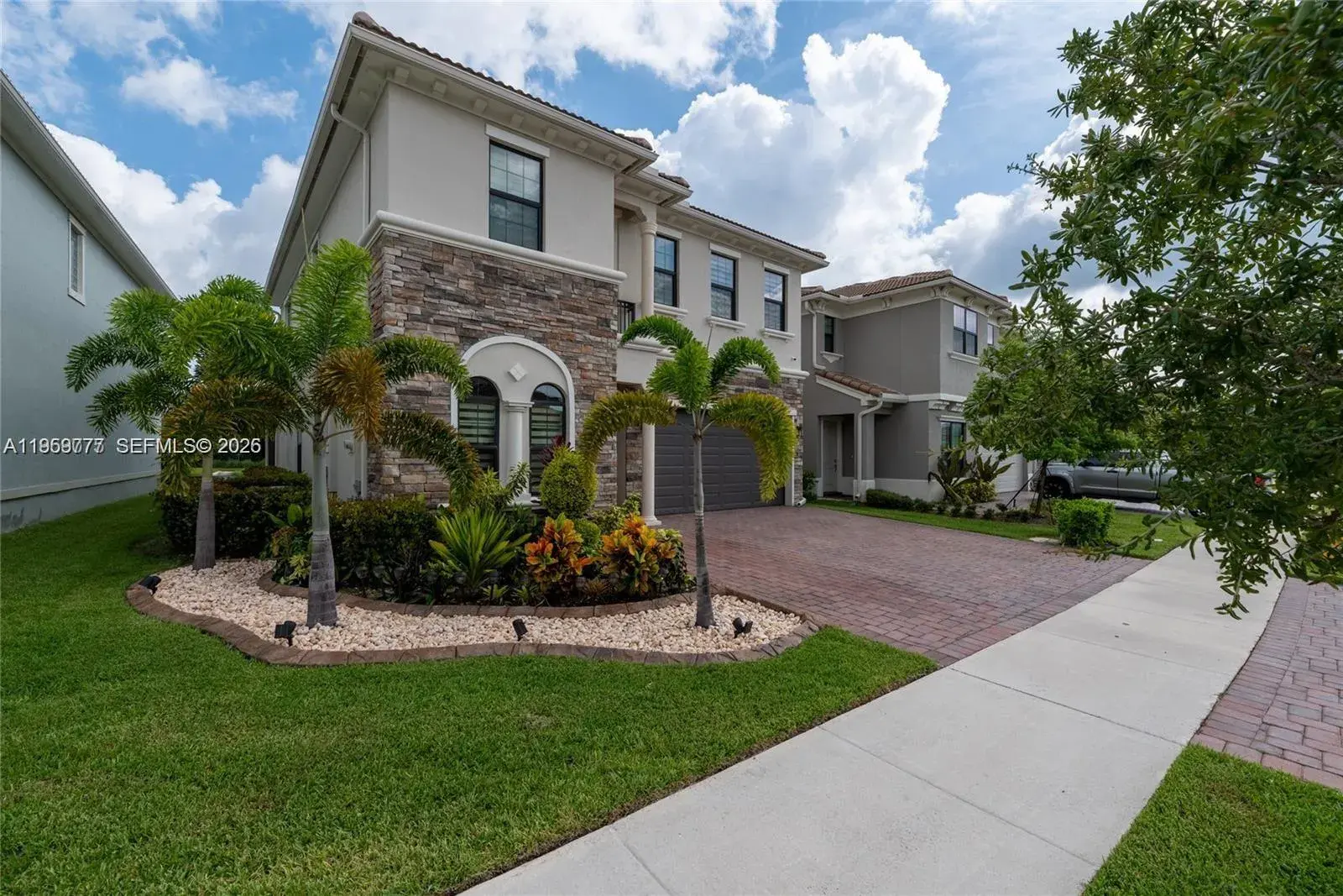 5 bedroom 3 bath Residential for sale at 8475 NW 39th Ct, Coral Springs FL 33065