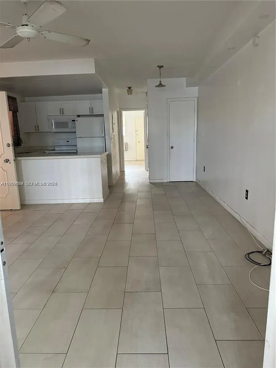 285 NE 191st St # 2907, Miami FL 33179