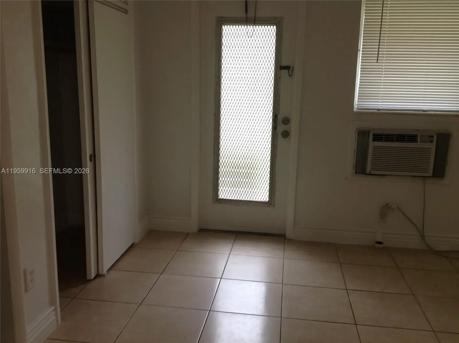280 SW 11th Ave # 5, Hallandale Beach FL 33009