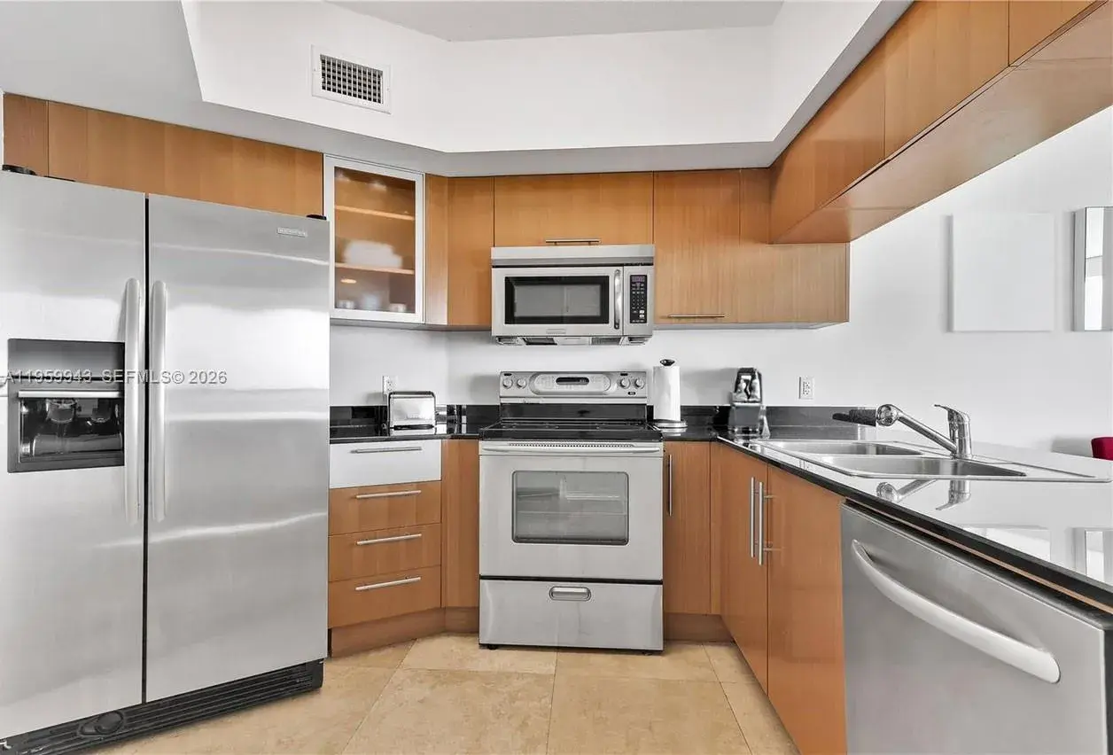 1750 N Bayshore Dr # 3301, Miami FL 33132