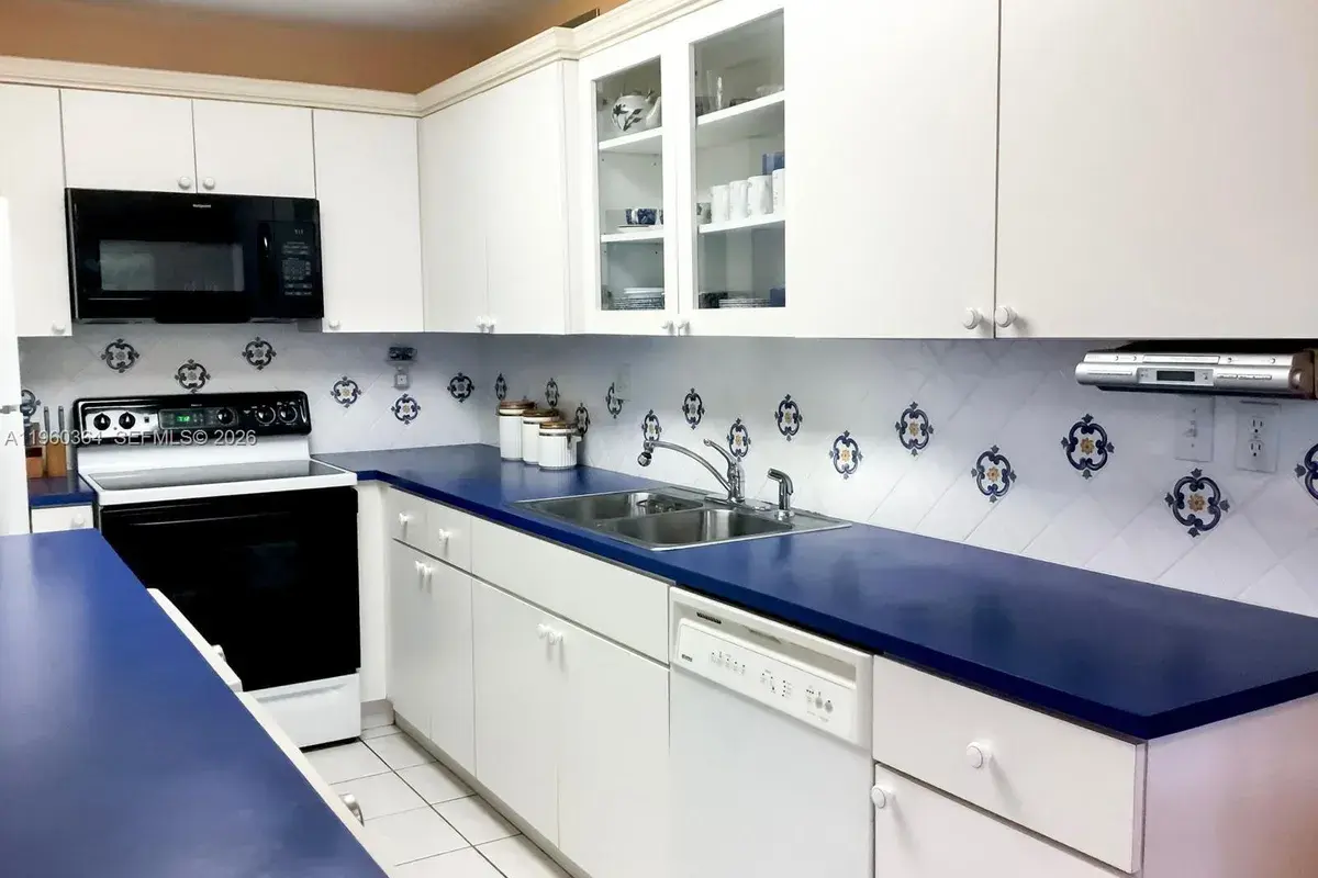 5800 SW 127th Ave # 2220, Miami FL 33183