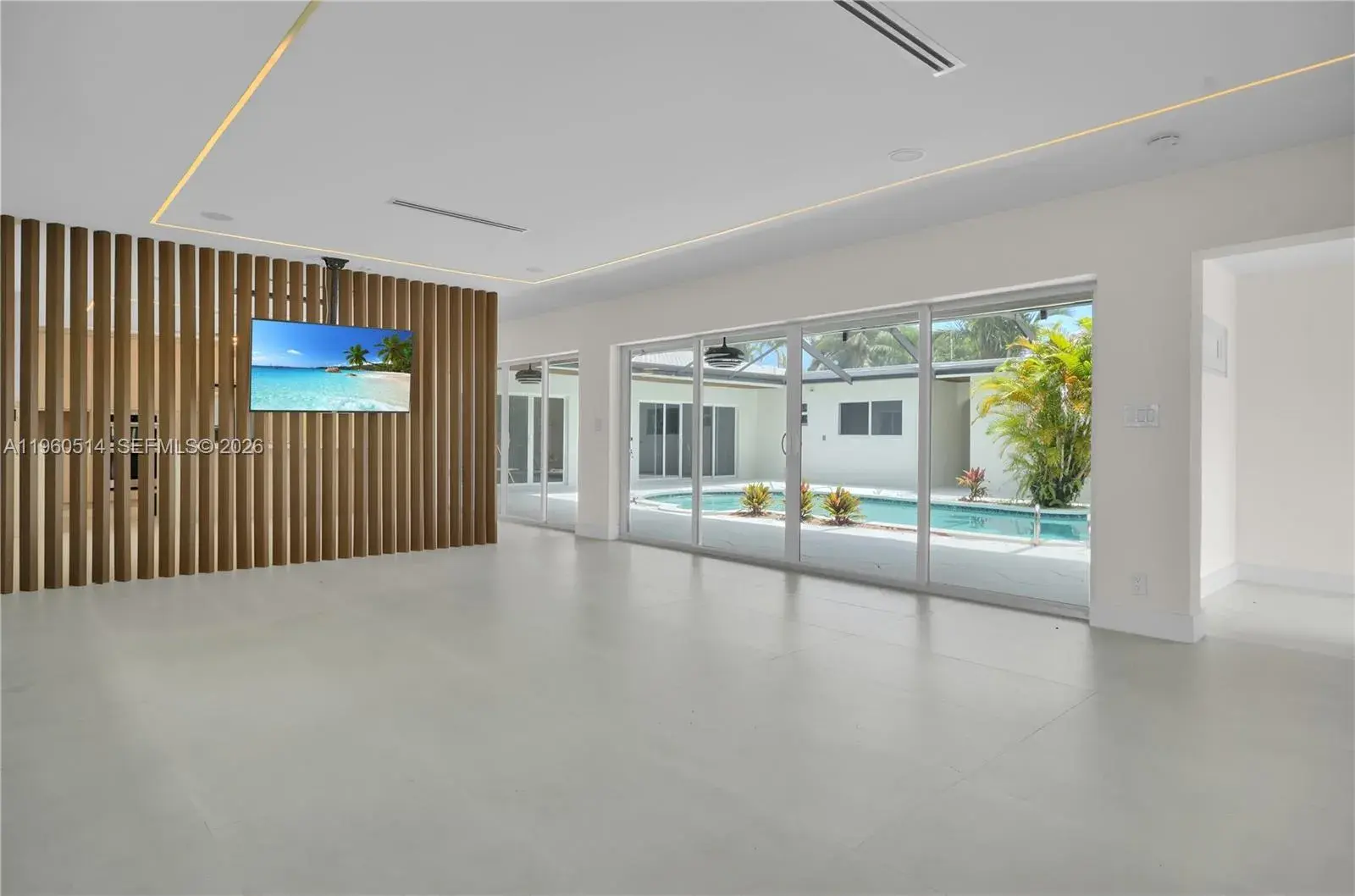 4731 Pierce St, Hollywood FL 33021