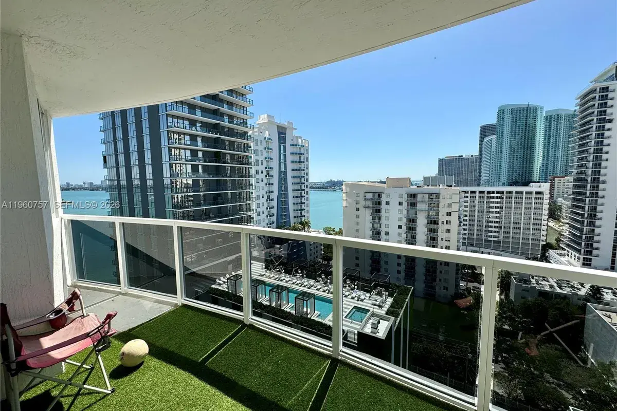 601 NE 23rd St, Miami FL 33137