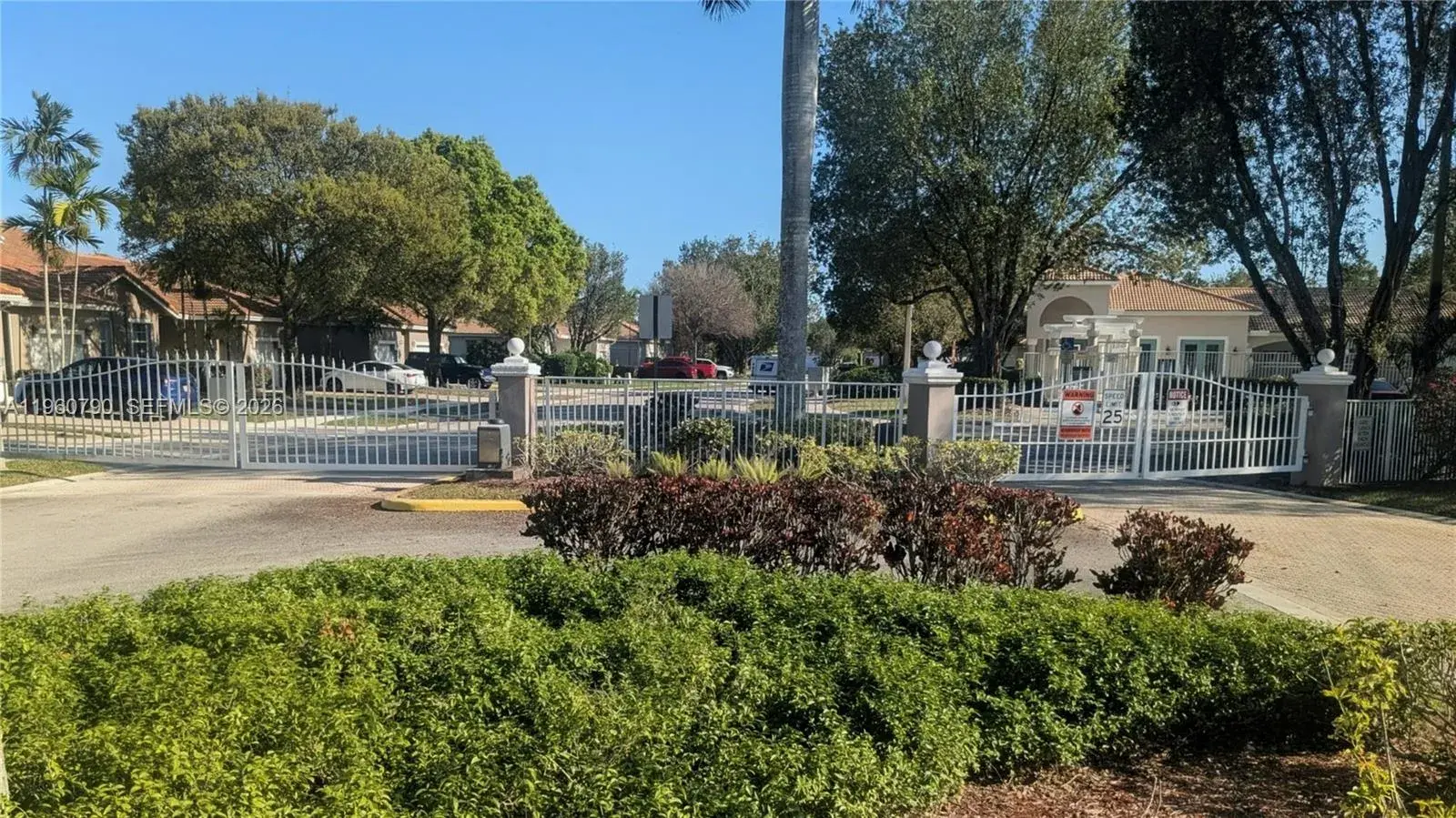 7700 S Aragon Blvd # 1, Sunrise FL 33322