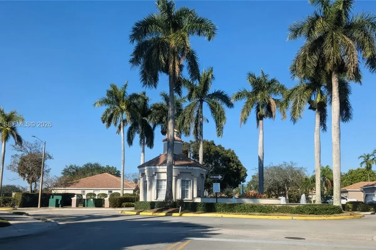 7700 S Aragon Blvd # 1, Sunrise FL 33322