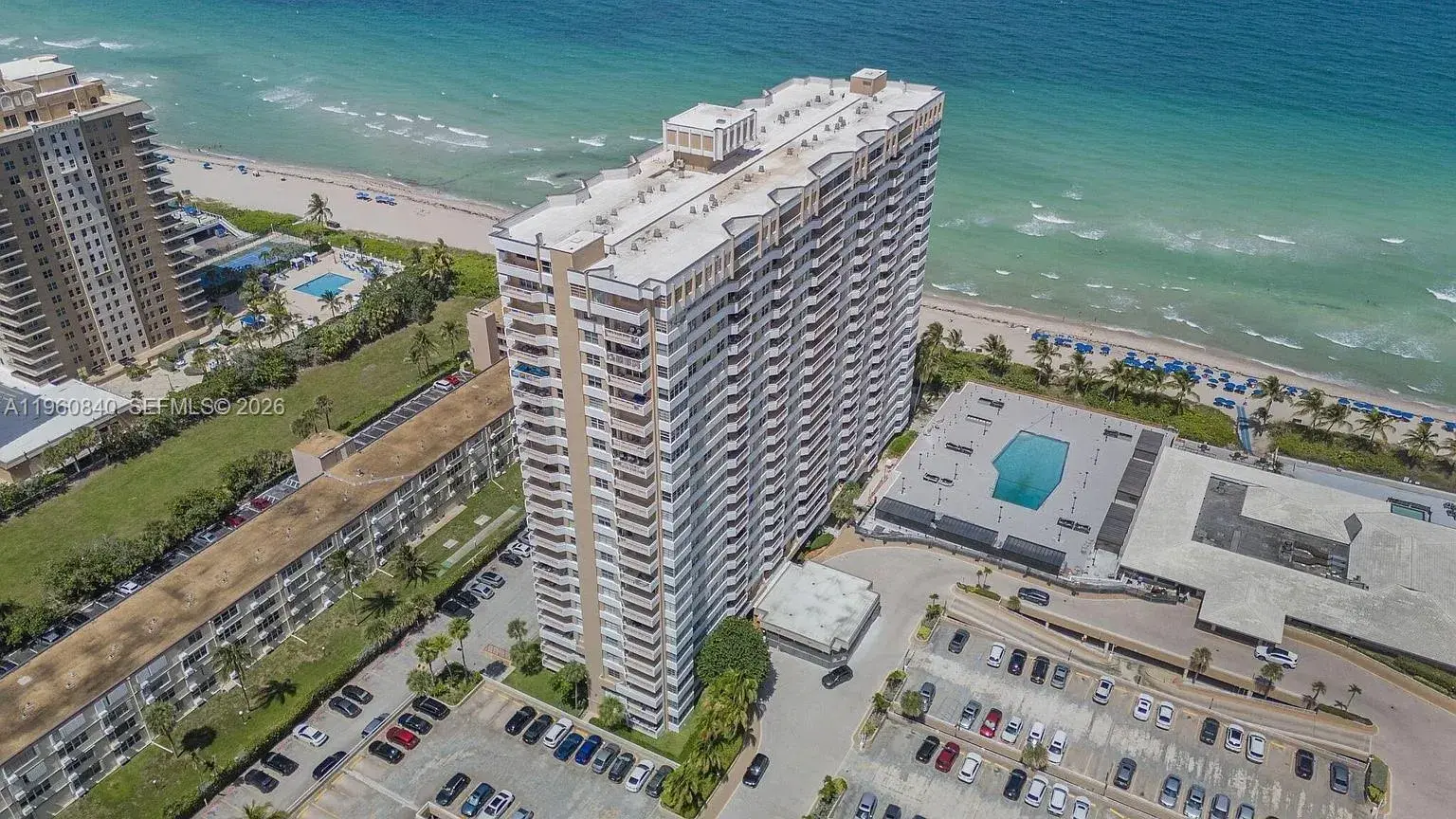 1950 S Ocean Dr # 17E, Hallandale Beach FL 33009