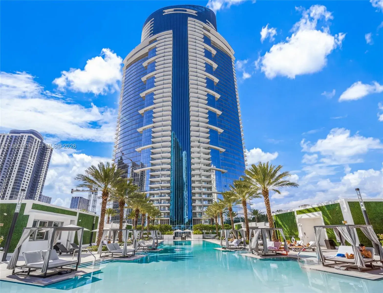 1 bath Residential for sale at 851 NE 1st Ave # 204, Miami FL 33132