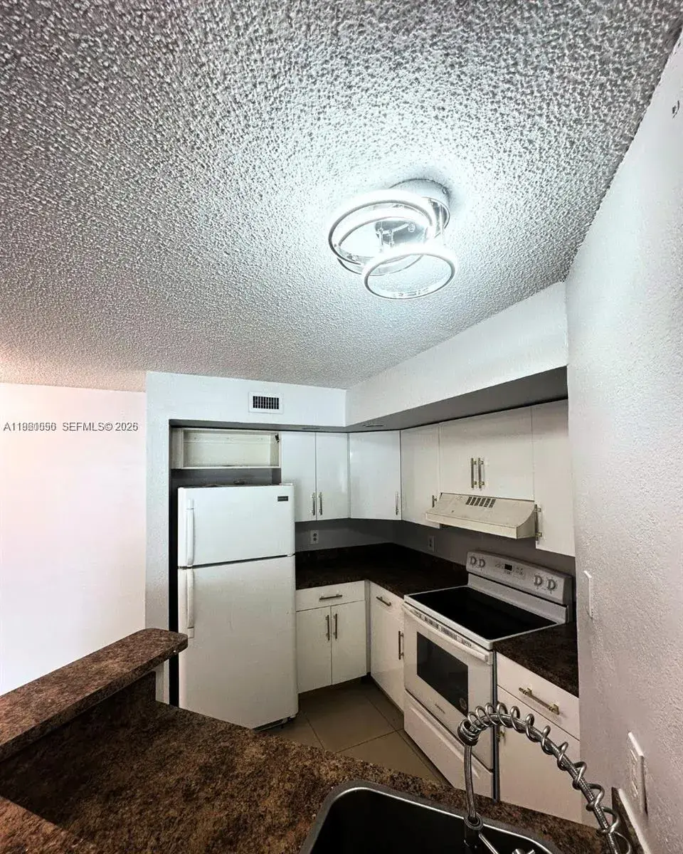 12760 Vista Isles Dr # 715, Sunrise FL 33325