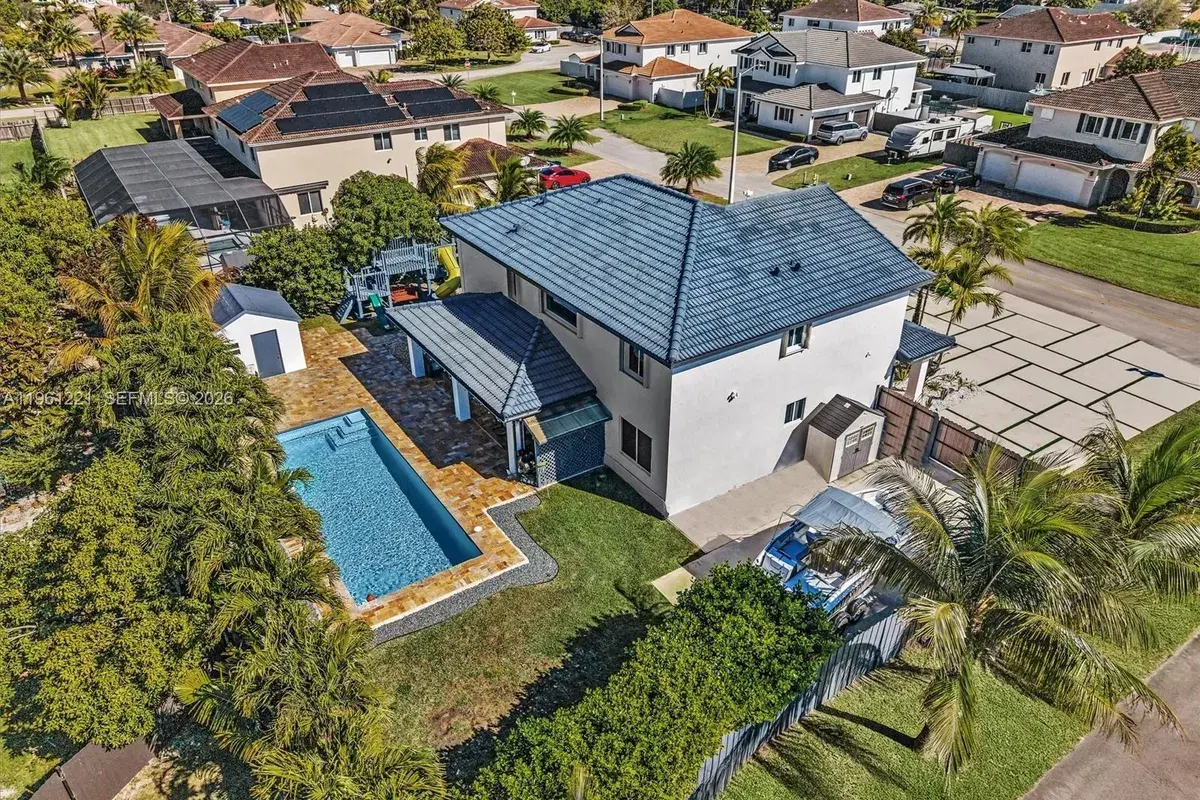 22690 SW 127th Ct, Miami FL 33170