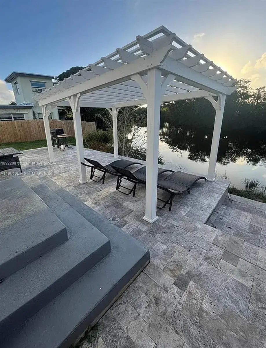 655 NW 24th Ave # 0, Fort Lauderdale FL 33311