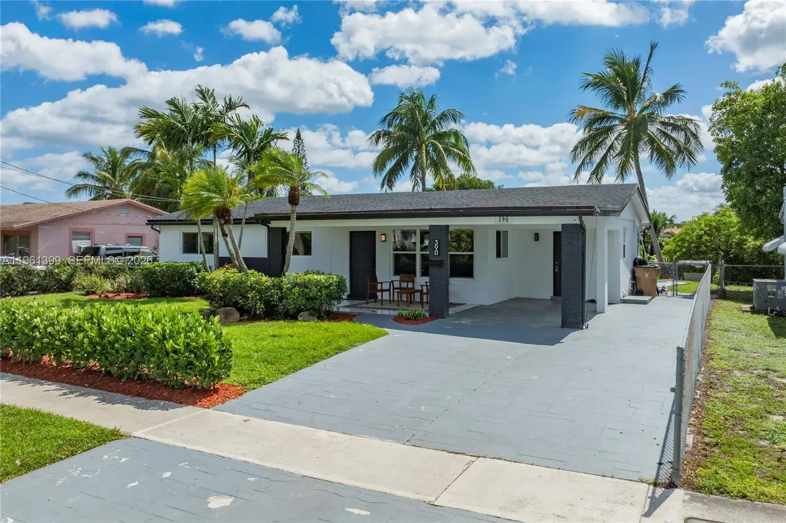 390 NW 40th St, Deerfield Beach FL 33064