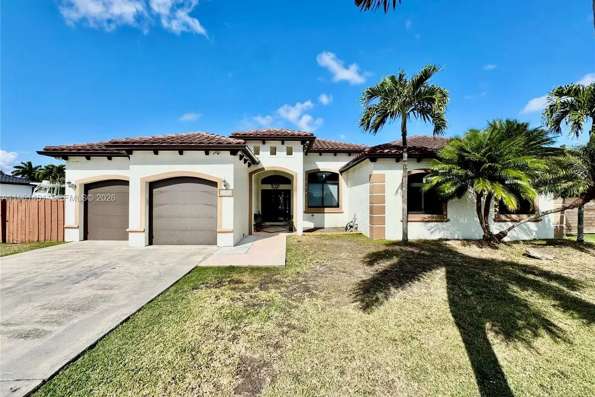 20449 SW 328th St, Homestead FL 33030