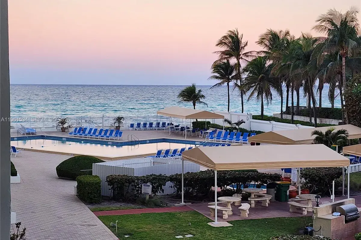 3505 S Ocean Dr # 218, Hollywood FL 33019