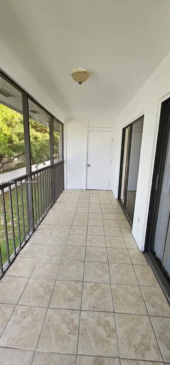 18965 NW 62nd Ave # 202, Hialeah FL 33015