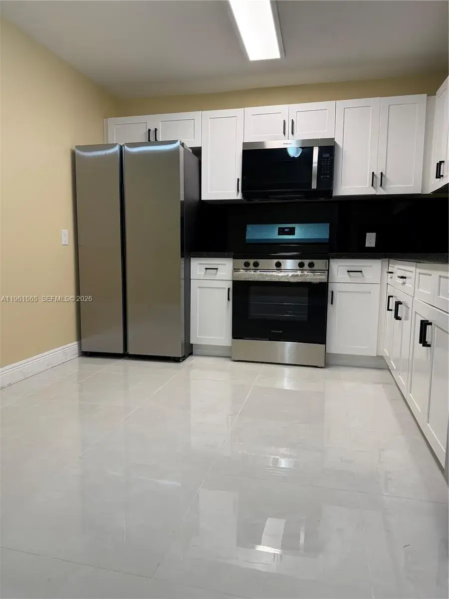 11061 NW 39th St # 1, Coral Springs FL 33065