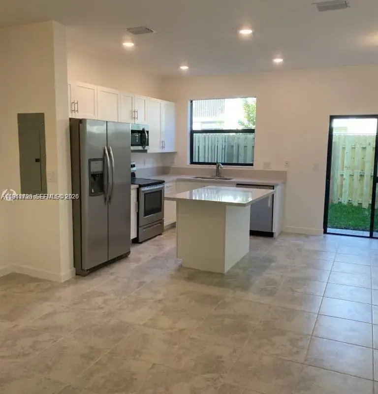 388 NE 208th Ter, Miami FL 33179