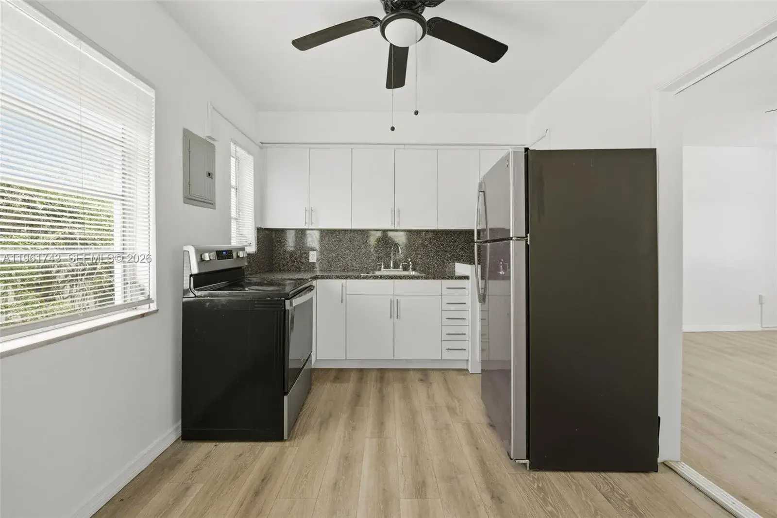 3267 Franklin Ave, Miami FL 33133