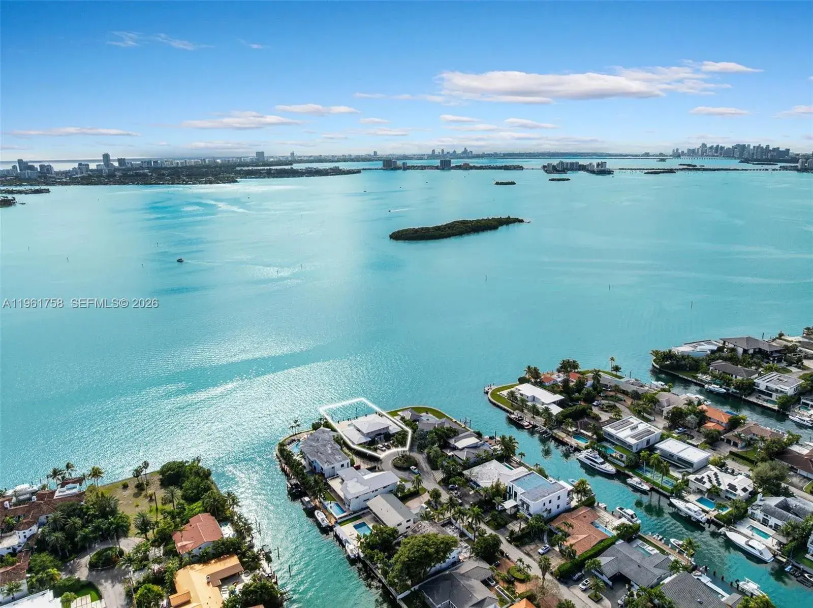 7 bedroom 5 bath Residential for sale at 1990 NE 119th Rd, North Miami FL 33181