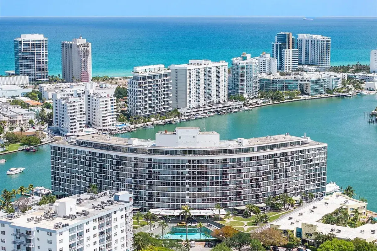 900 Bay Dr # 1012, Miami Beach FL 33141