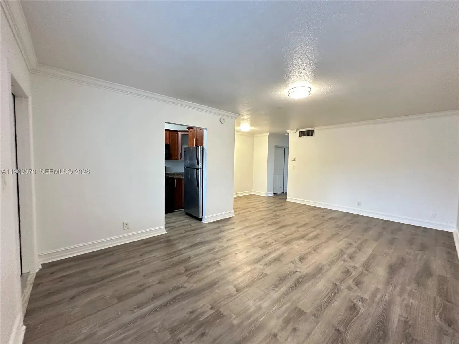 1 bedroom 1 bath Residential Lease for rent at 1400 NE 56th St # 310, Fort Lauderdale FL 33334