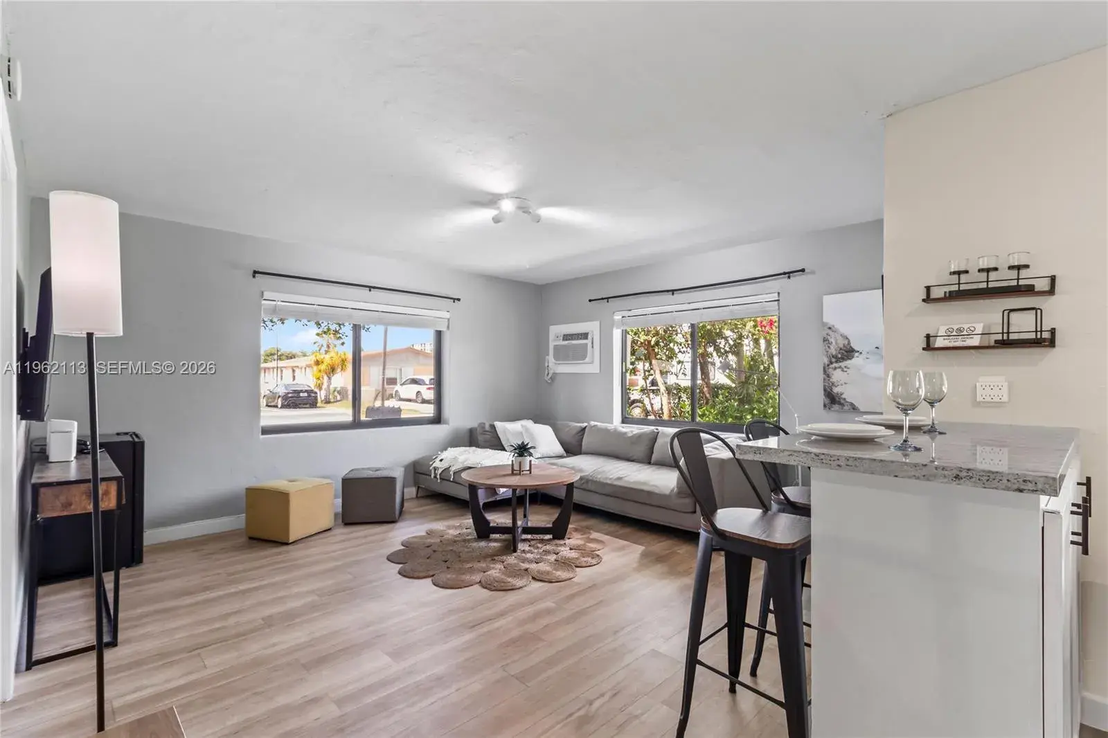 715 NE 6th St # 1, Hallandale Beach FL 33009