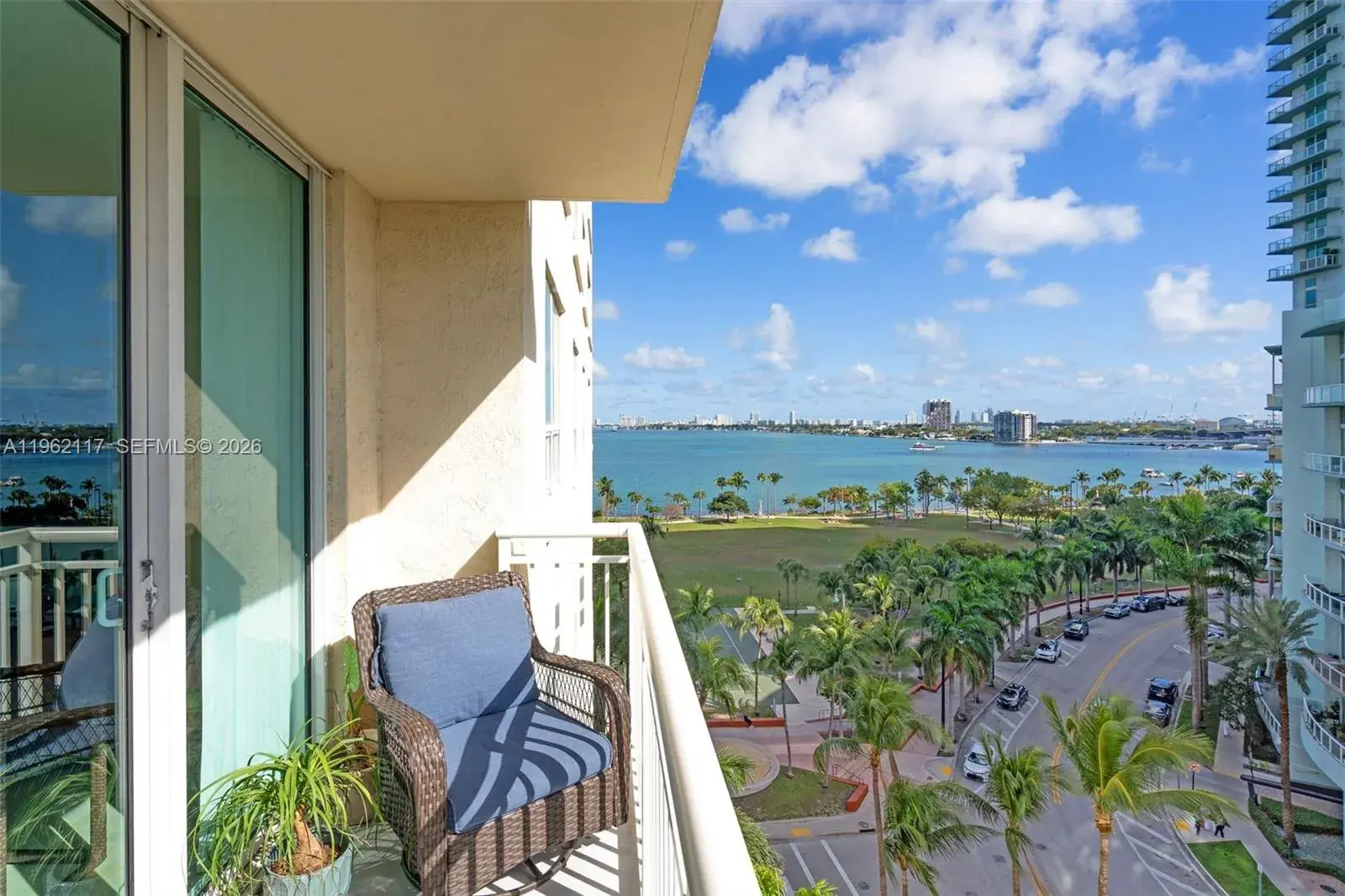 2 bedroom 2 bath Residential for sale at 2000 N Bayshore Dr # 909, Miami FL 33137