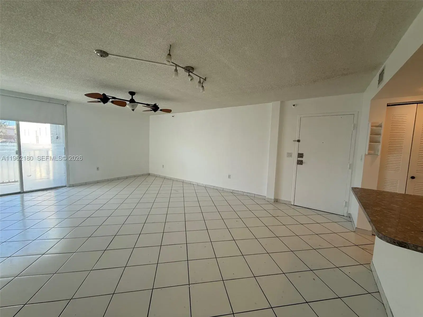 7832 Collins Ave # 207, Miami Beach FL 33141 photo 4