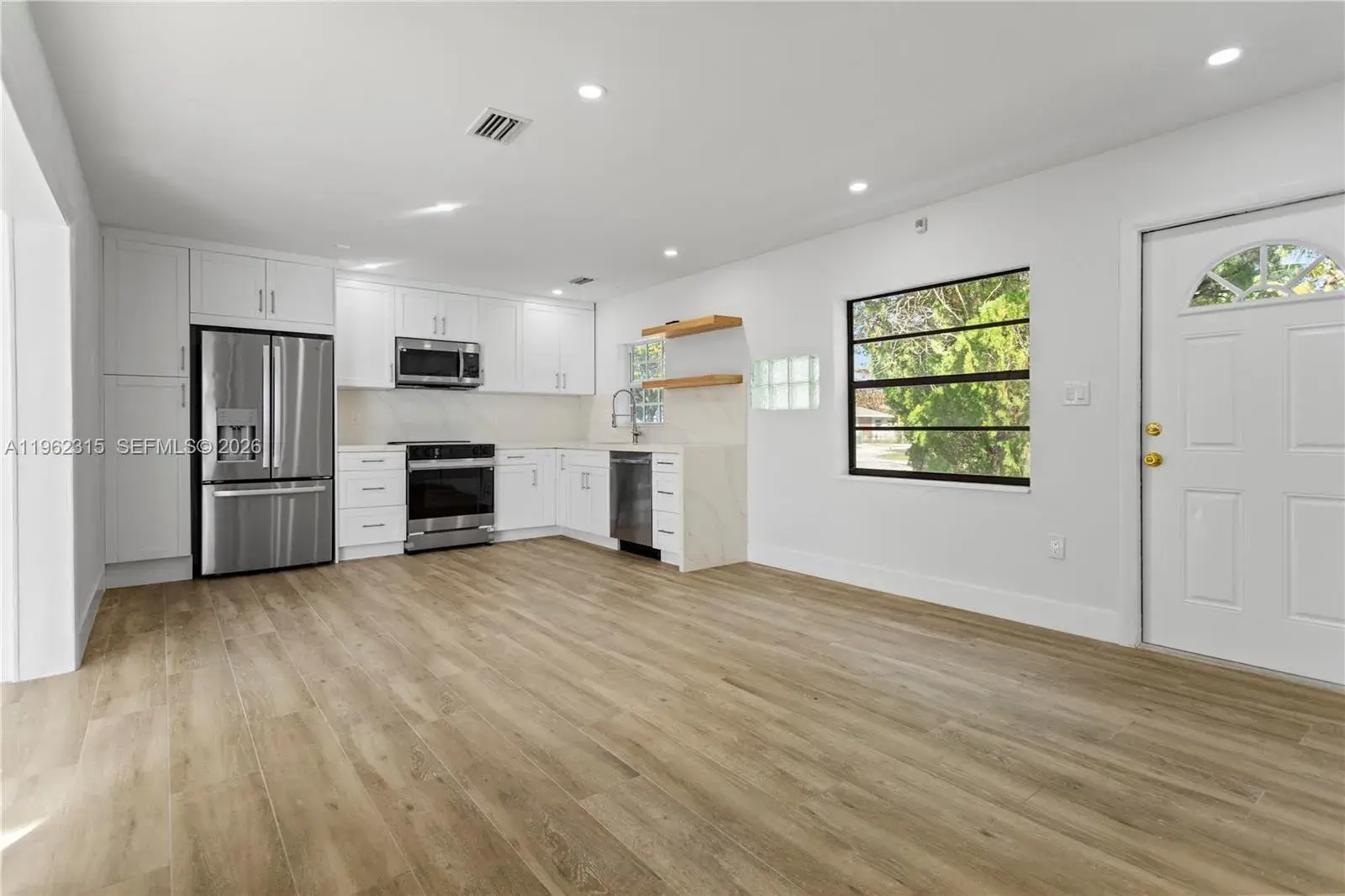 3 bedroom 2 bath Residential Lease for rent at 6200 Fletcher St, Hollywood FL 33023