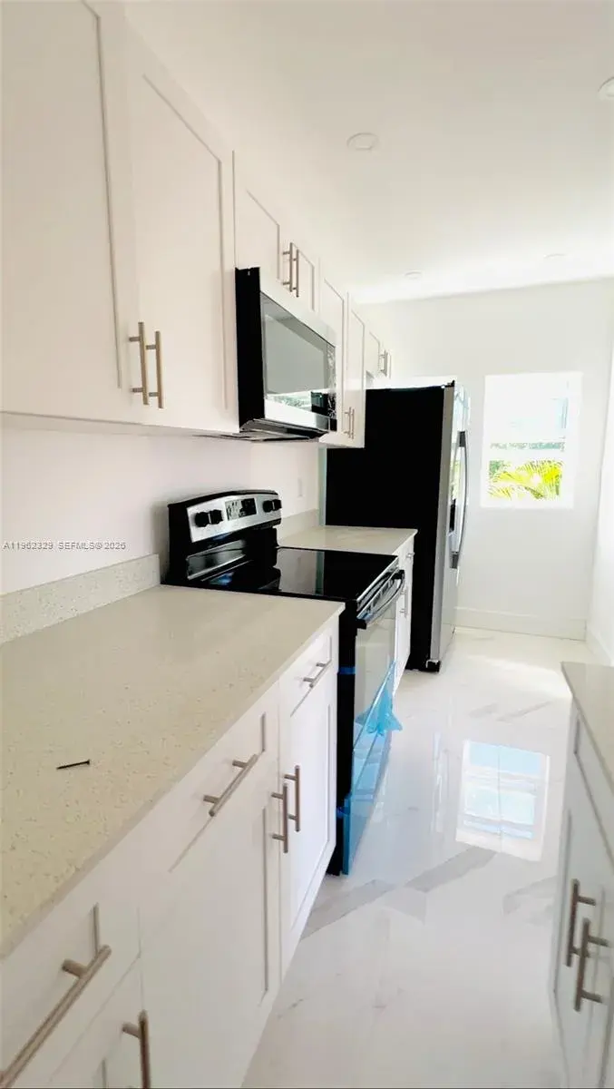1015 S 17th Ave # 11, Hollywood FL 33020